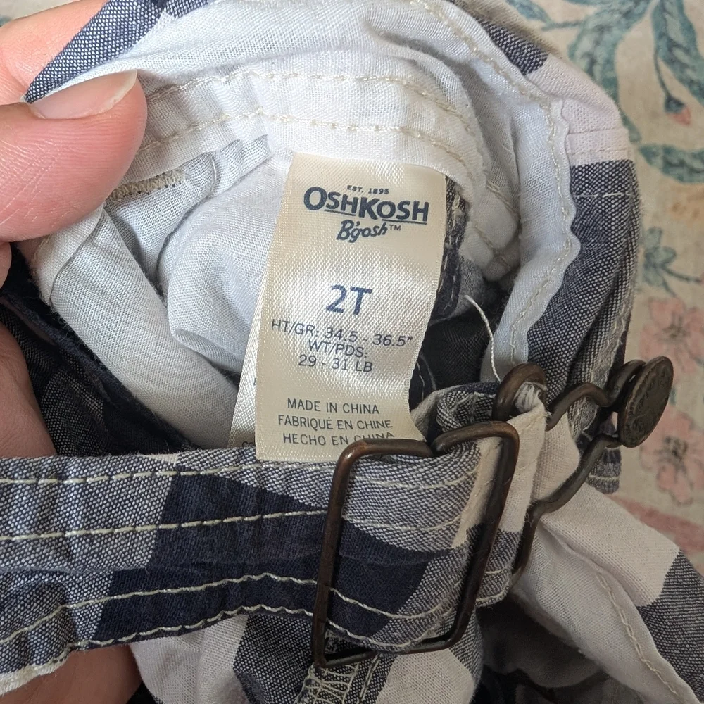 $ 💥3/$24 OshKosh B'gosh Navy and White‎ Checkered Shortalls